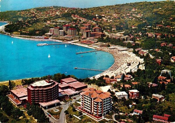 Portoroz Portorose Piran Istrien Slovenia Fliegeraufnahme mit Grand Hotel Metrop