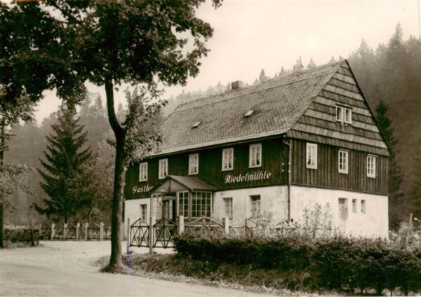 Waldbaerenburg Gasthaus Riedelmuehle