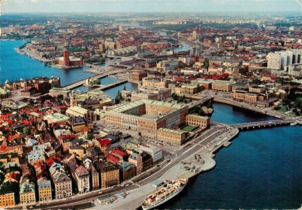 Stockholm Kungl Slottet i centrum Fliegeraufnahme