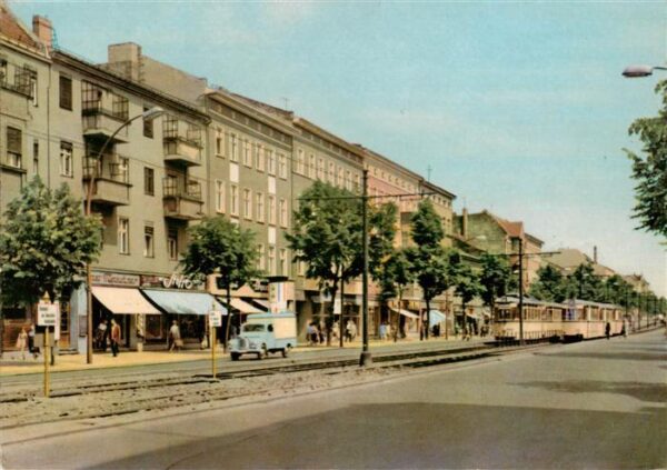 Weissensee Berlin Klement Gottwald Allee