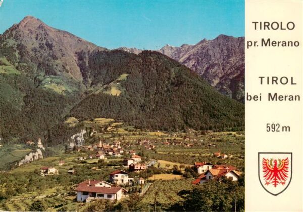Dorf-Tirol Suedtirol IT Fliegeraufnahme