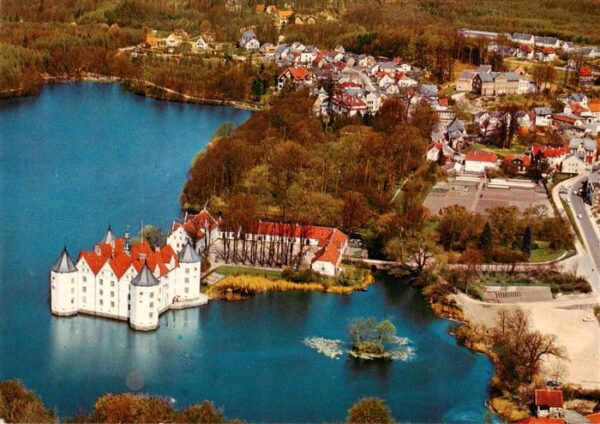 Gluecksburg  Ostseebad Schloss Fliegeraufnahme