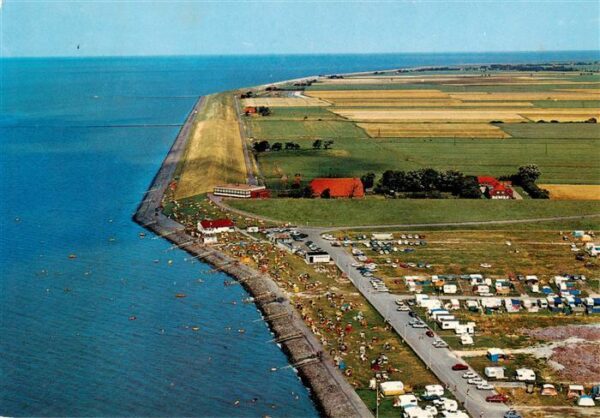 Tossens Nordseebad Fliegeraufnahme mit Strandhalle